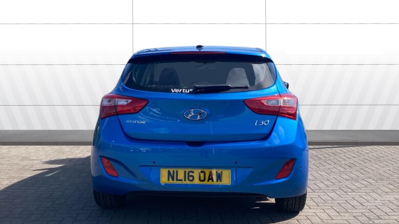 Hyundai i30 1.4 Blue Drive SE Nav 5dr Petrol Hatchback